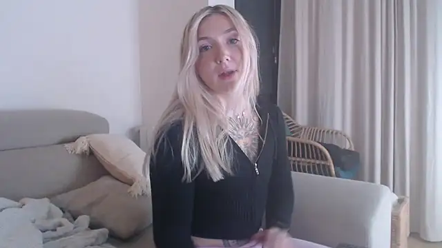 tattoobbgirl online show from 11/24/25, 06:18