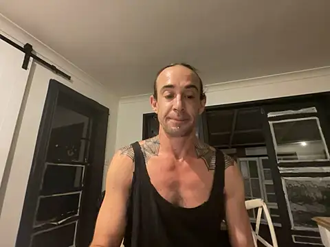 mastertittiefkr online show from 10/22/25, 09:42