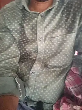 hot integer online show from 10/07/25, 09:50