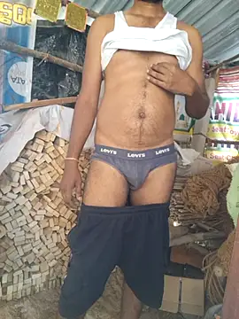 hot integer online show from 03/10/26, 01:54