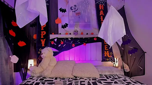 peachandtyron  online show from 11/04/25, 03:27