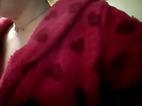 Snapshot of mimi19820 chatting on 03/17/26, 08:12 mimi19820 online show from 03/17/26, 08:12