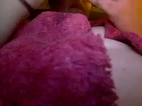 Snapshot of mimi19820 chatting on 03/26/26, 10:15 mimi19820 online show from 03/26/26, 10:15