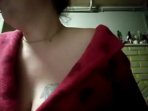 Snapshot of mimi19820 chatting on 03/27/26, 08:52 mimi19820 online show from 03/27/26, 08:52