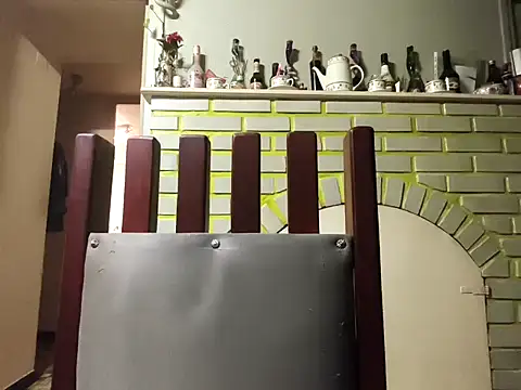 Snapshot of mimi19820 chatting on 04/15/26, 07:58 mimi19820 online show from 04/15/26, 07:58