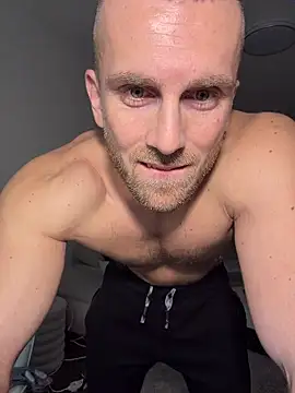 trainwithme online show from 11/26/25, 08:59