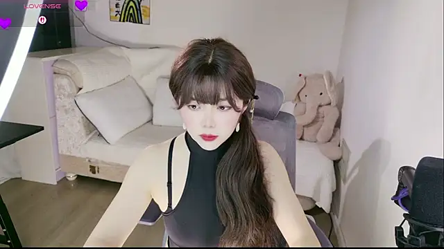 Snapshot of BlushDoll chatting on 03/10/26, 02:55 BlushDoll online show from 03/10/26, 02:55