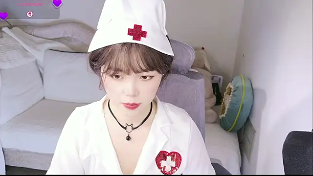 Snapshot of BlushDoll chatting on 03/28/26, 04:50 BlushDoll online show from 03/28/26, 04:50