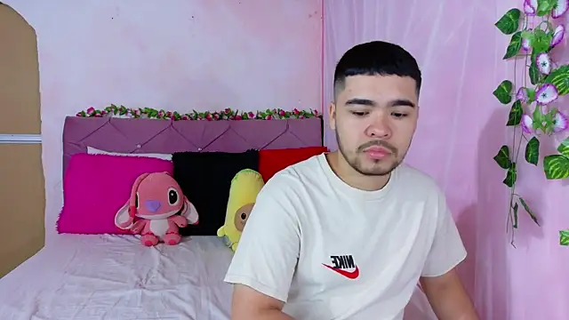  mia and mike  online show from 09/16/25, 12:50