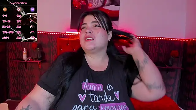 Snapshot of dirtyBBWplay chatting on 03/18/26, 07:50 dirtyBBWplay online show from 03/18/26, 07:50