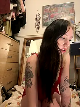 baddieinabenz online show from 11/20/25, 10:20