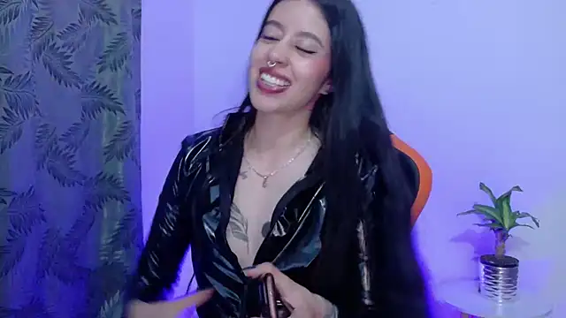 Misscarolsph online show from 07/11/26, 08:22