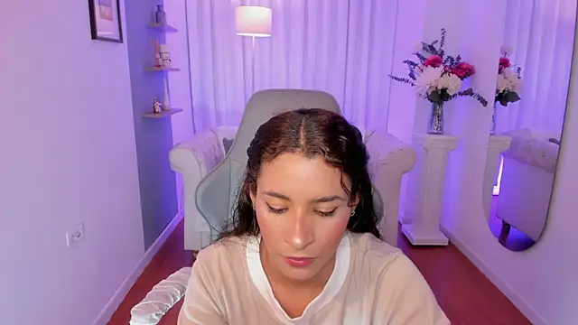 hanna mils online show from 06/05/26, 03:24