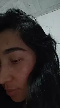 Elowyn online show from 11/21/25, 02:10