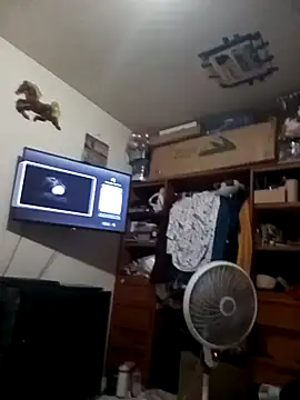 Snapshot of sxteen chatting on 09/09/25, 06:57 sxteen online show from 09/09/25, 06:57