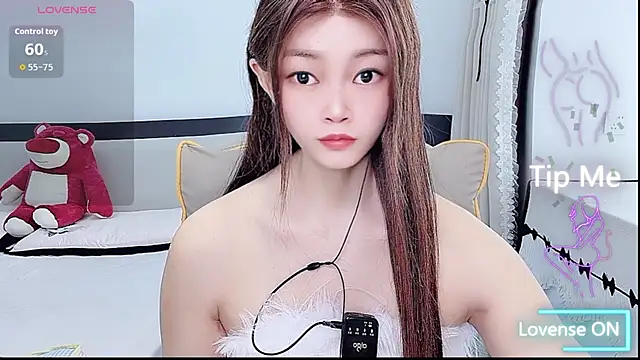 Snapshot of susu66888 chatting on 05/27/26, 04:31 susu66888 online show from 05/27/26, 04:31