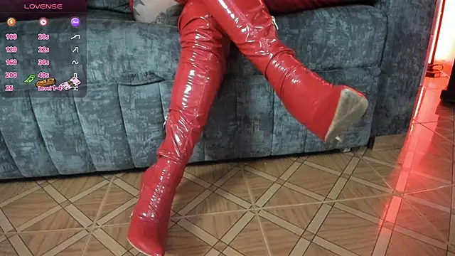  LuanaDabbraccio online show from 11/21/25, 02:05