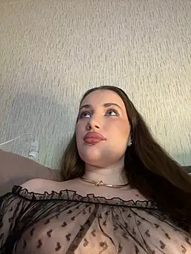 Ariana Sanderss online show from 10/11/25, 05:11