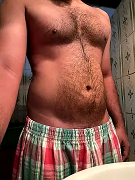 Snapshot of dilu98 chatting on 09/23/25, 01:30 dilu98 online show from 09/23/25, 01:30