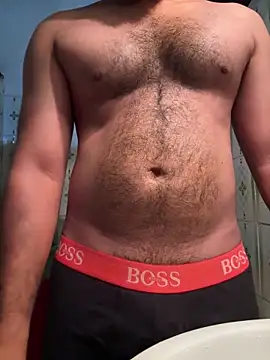 Snapshot of dilu98 chatting on 09/28/25, 12:21 dilu98 online show from 09/28/25, 12:21