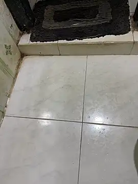 dilu98 online show from 12/21/25, 02:08