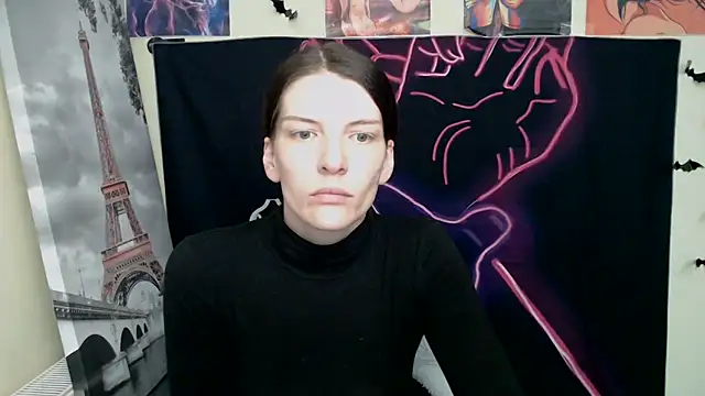 VanessaRey  online show from 03/18/25, 10:46