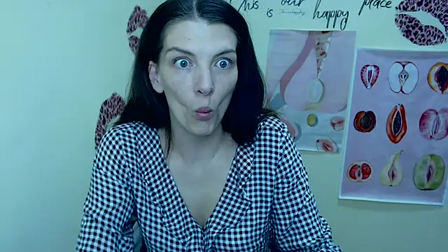 VanessaRey  online show from 03/21/25, 10:50