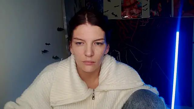 VanessaRey  online show from 11/29/25, 05:54