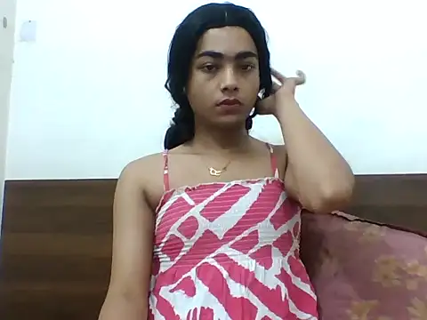 Snapshot of lilysstone12 chatting on 04/01/26, 07:00 lilysstone12 online show from 04/01/26, 07:00