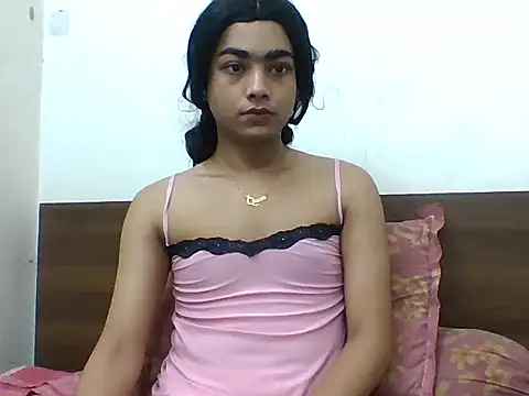 Snapshot of lilysstone12 chatting on 04/03/26, 07:23 lilysstone12 online show from 04/03/26, 07:23