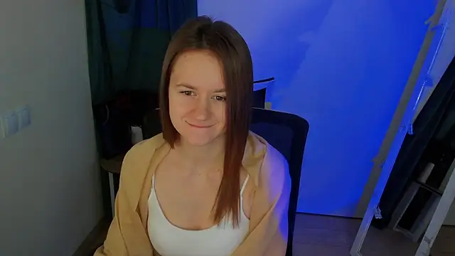 Snapshot of Catherine_e chatting on 11/09/25, 07:12 Catherine e online show from 11/09/25, 07:12