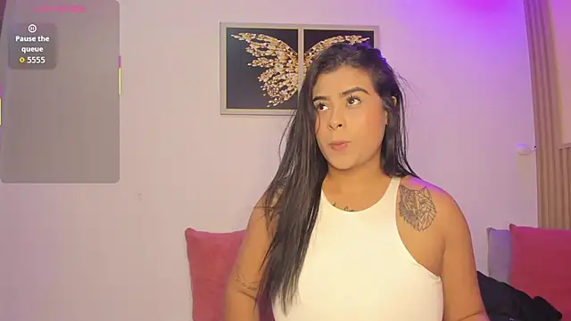 Snapshot of sharonscoth chatting on 11/17/25, 10:26 sharonscoth online show from 11/17/25, 10:26