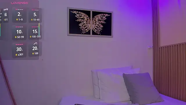 Snapshot of sharonscoth chatting on 04/24/26, 08:11 sharonscoth online show from 04/24/26, 08:11