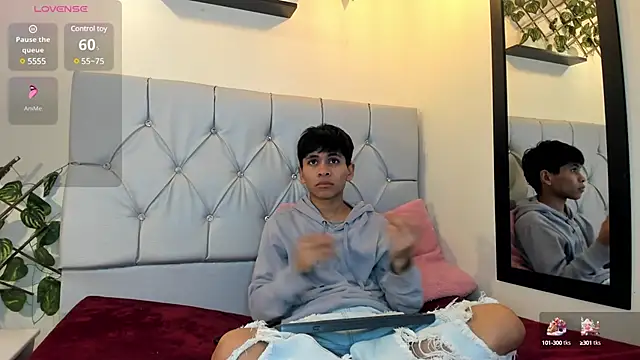 Ethan Westt online show from 03/20/25, 09:13