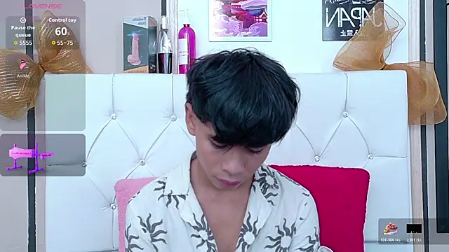 Ethan Westt online show from 12/22/25, 08:28