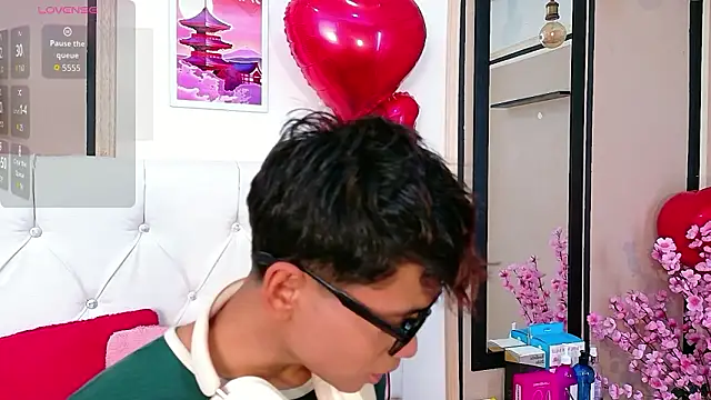 Ethan Westt online show from 03/09/26, 08:13