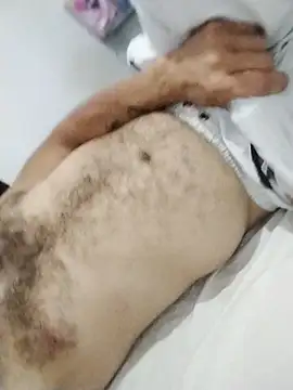 Snapshot of elmono125 chatting on 03/20/25, 03:34 elmono125 online show from 03/20/25, 03:34