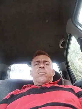 Snapshot of elmono125 chatting on 03/21/25, 07:02 elmono125 online show from 03/21/25, 07:02