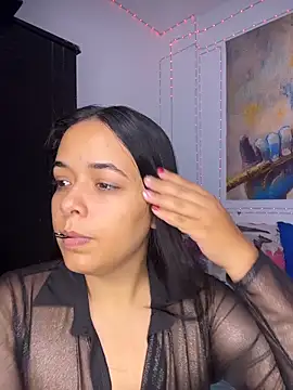 Snapshot of Deepika_padukoneNisha chatting on 04/04/26, 04:48 Deepika padukoneNisha online show from 04/04/26, 04:48