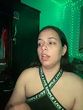 Snapshot of Deepika_padukoneNisha chatting on 04/07/26, 02:28 Deepika padukoneNisha online show from 04/07/26, 02:28