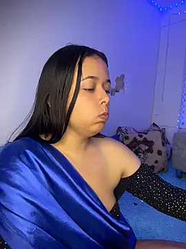 Snapshot of Deepika_padukoneNisha chatting on 04/16/26, 05:14 Deepika padukoneNisha online show from 04/16/26, 05:14