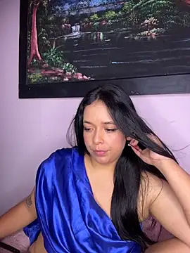 Snapshot of Deepika_padukoneNisha chatting on 04/22/26, 05:36 Deepika padukoneNisha online show from 04/22/26, 05:36