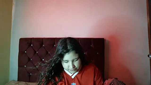 Valeria Tiffany online show from 11/14/25, 09:13