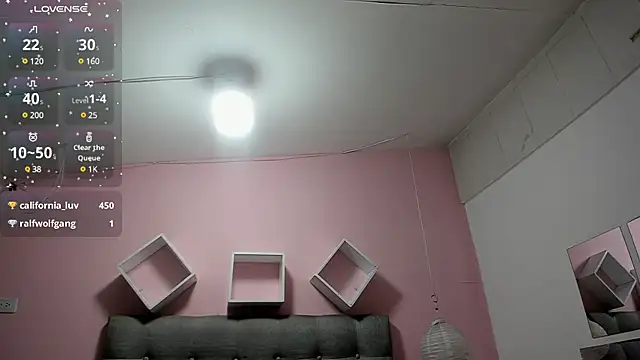 Snapshot of mailyn_baker chatting on 03/22/25, 12:39 mailyn baker online show from 03/22/25, 12:39