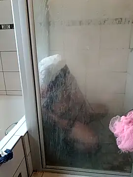 Snapshot of Bootylioustits chatting on 04/23/26, 12:40 Bootylioustits online show from 04/23/26, 12:40