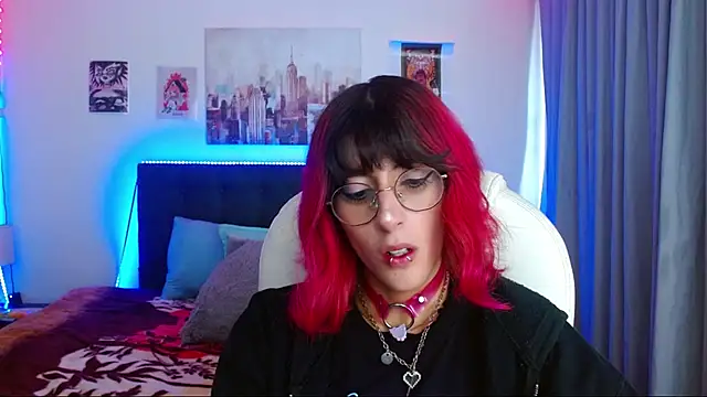 goth minerva online show from 11/30/25, 01:26