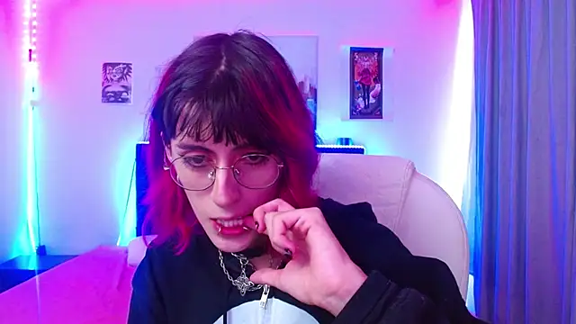 goth minerva online show from 01/06/26, 01:37