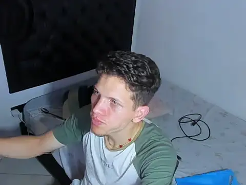 kevinkewman online show from 12/17/25, 03:51