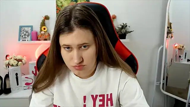 Snapshot of Lucky_Lana chatting on 11/28/25, 02:58 Lucky Lana online show from 11/28/25, 02:58