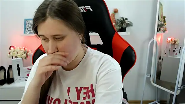 Lucky Lana online show from 03/05/26, 03:57